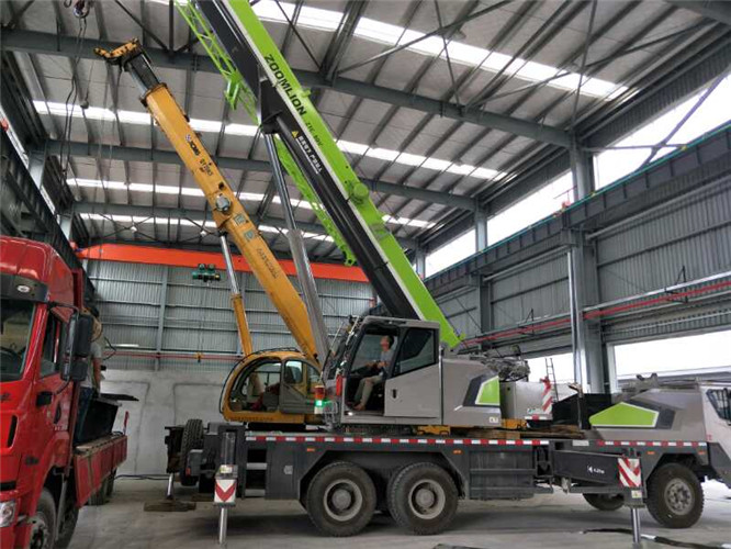 庆安县高空车出租需要注意哪些安全事项？